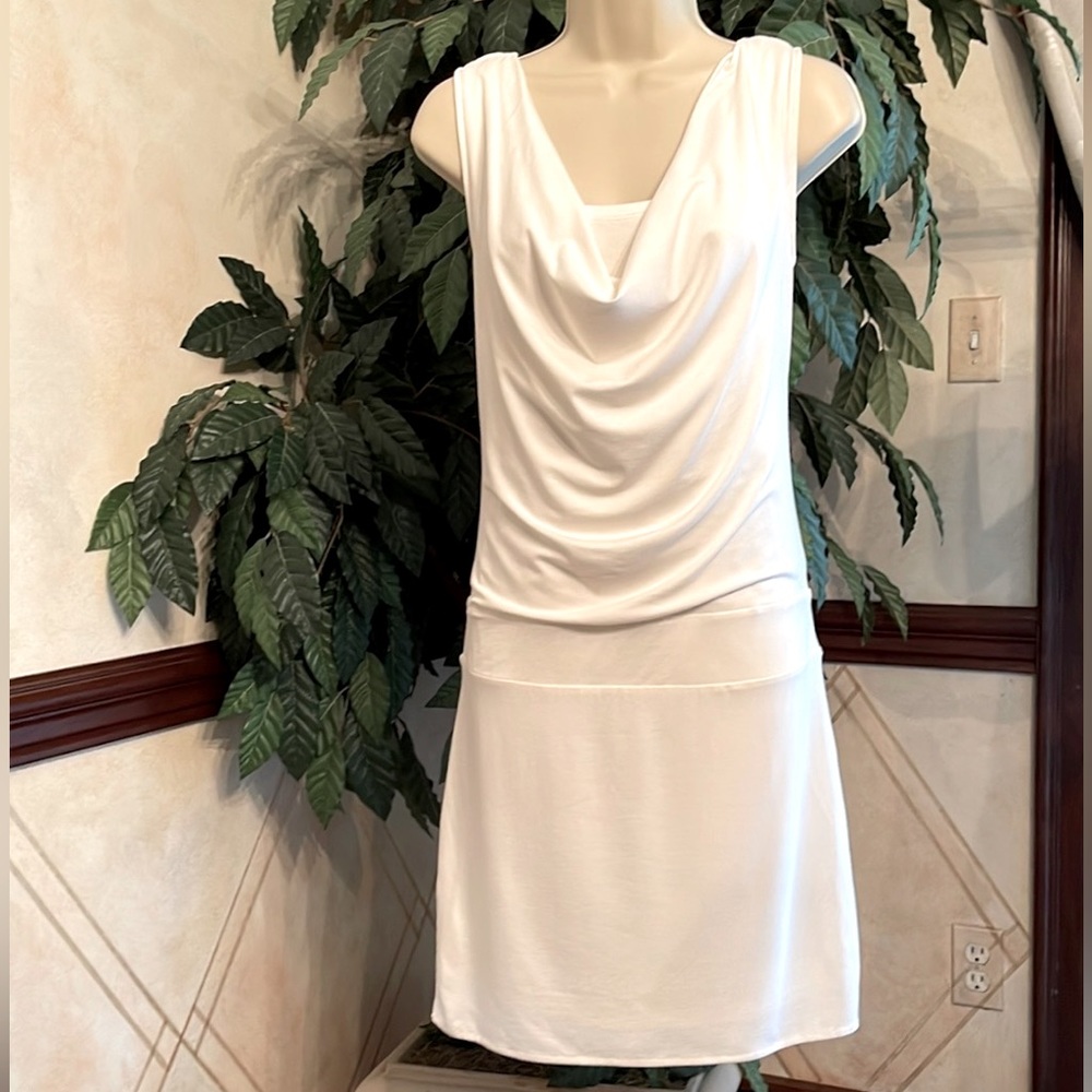 NEW YORK & CO WHITE DRAPE NECK DRESS